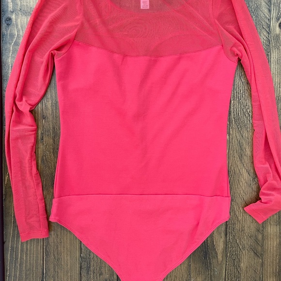 NWOT Forever 21 Coral Tops Bundle - Picture 5 of 10